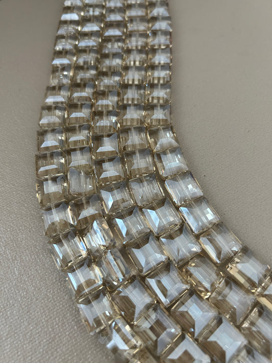 13mm Faceted Square Crystals (30194)