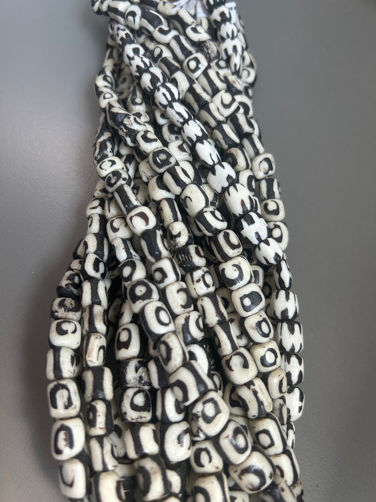 12mm approx.Ethnic cube strand(29121) 50pcs-strand 20”