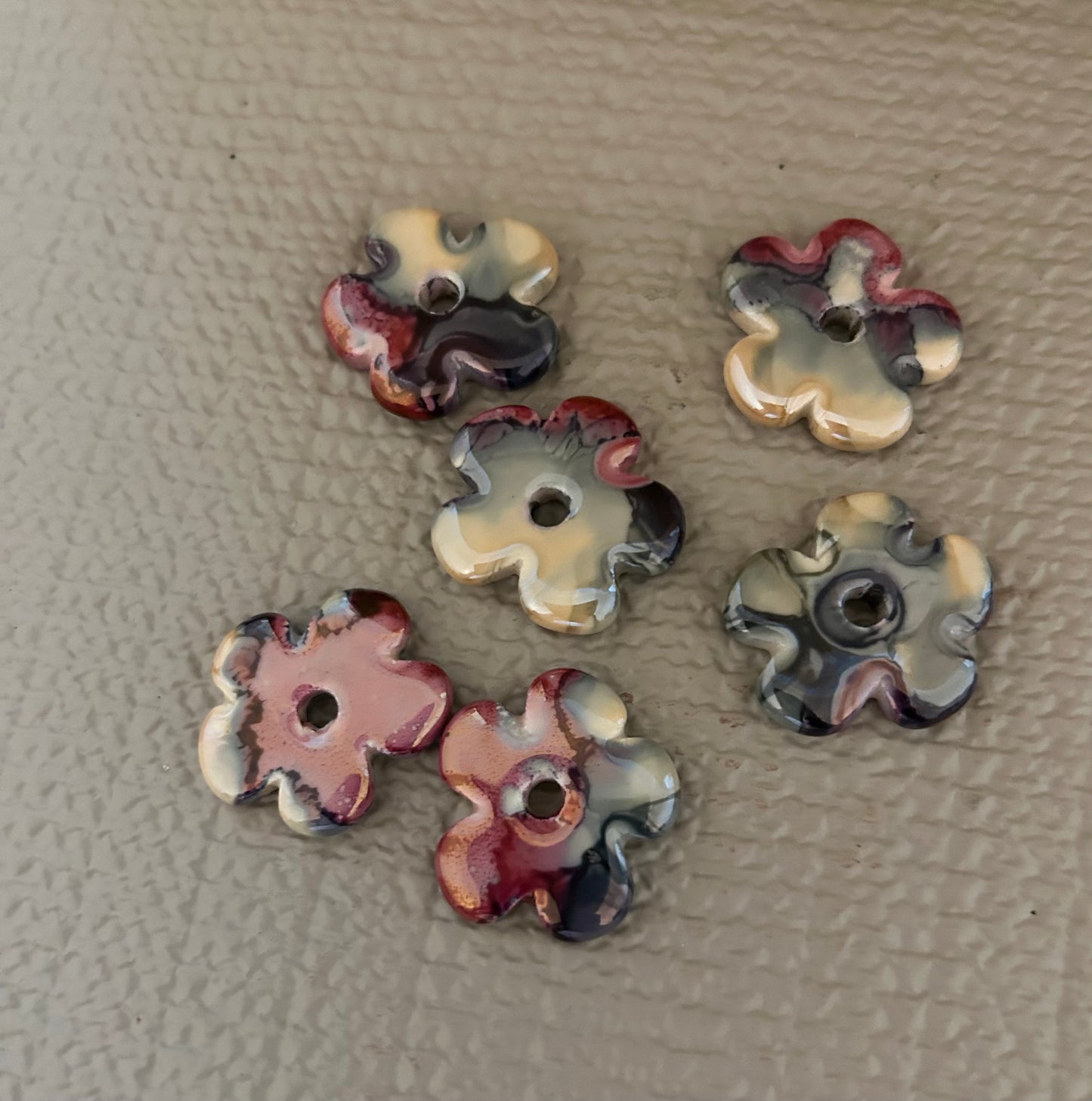 26mm ceramic flower each