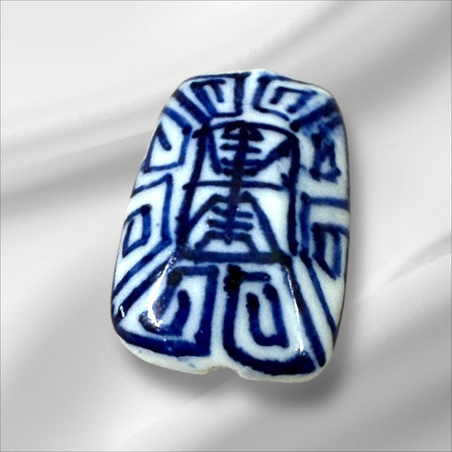 Irreg. Ceramic Slider W/Fish (29251)