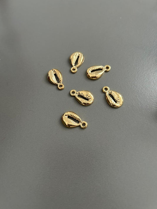 Cowrie & Seashell Pendant