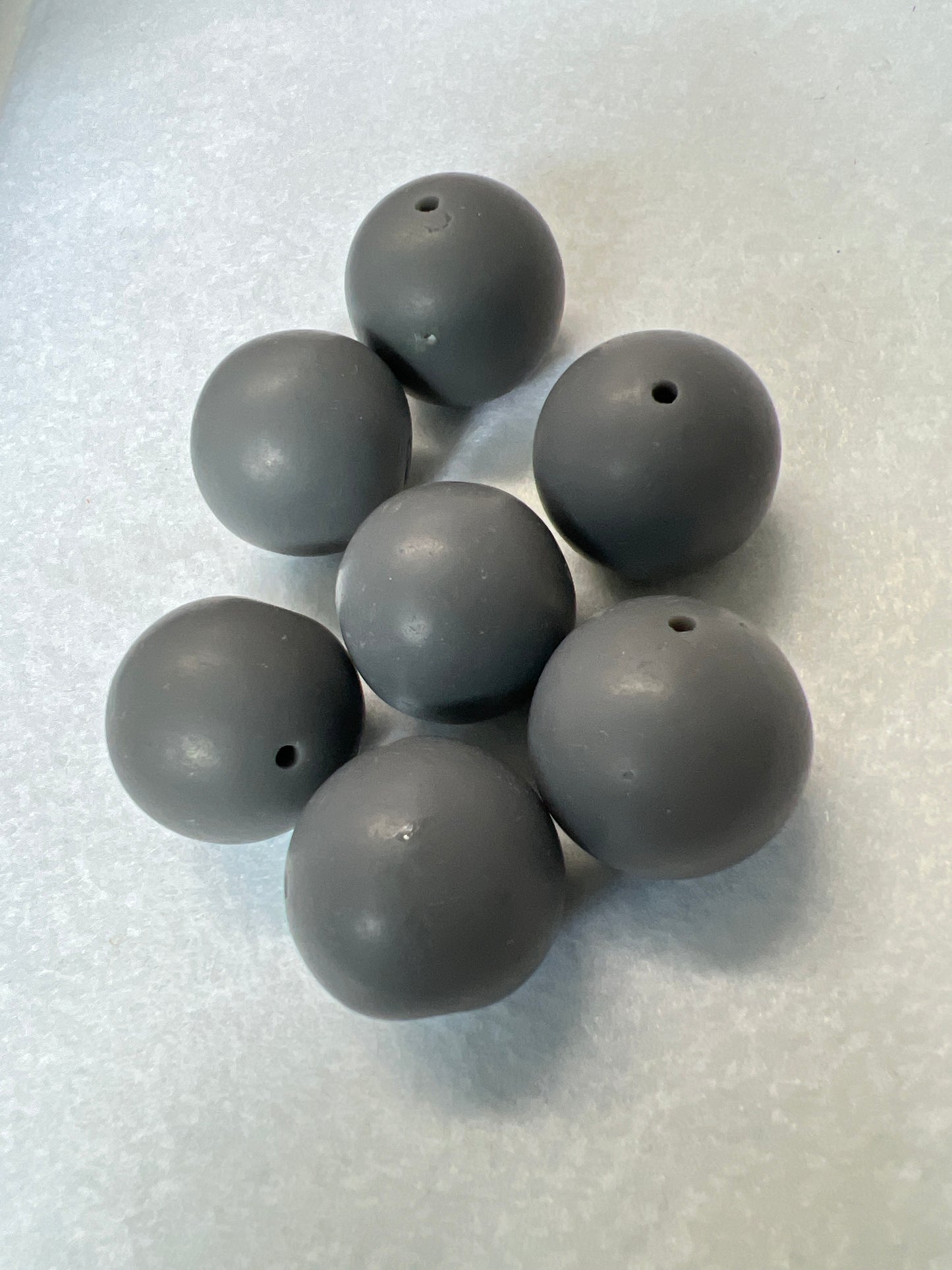 23mm Round Resin Loose