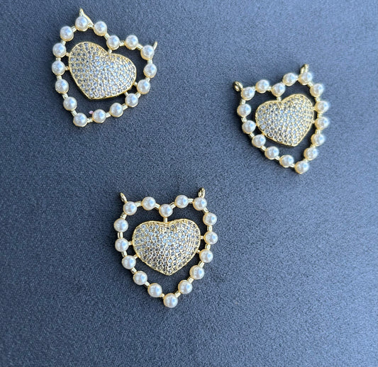 28mm Pearl Heart W/Pave Center #27131