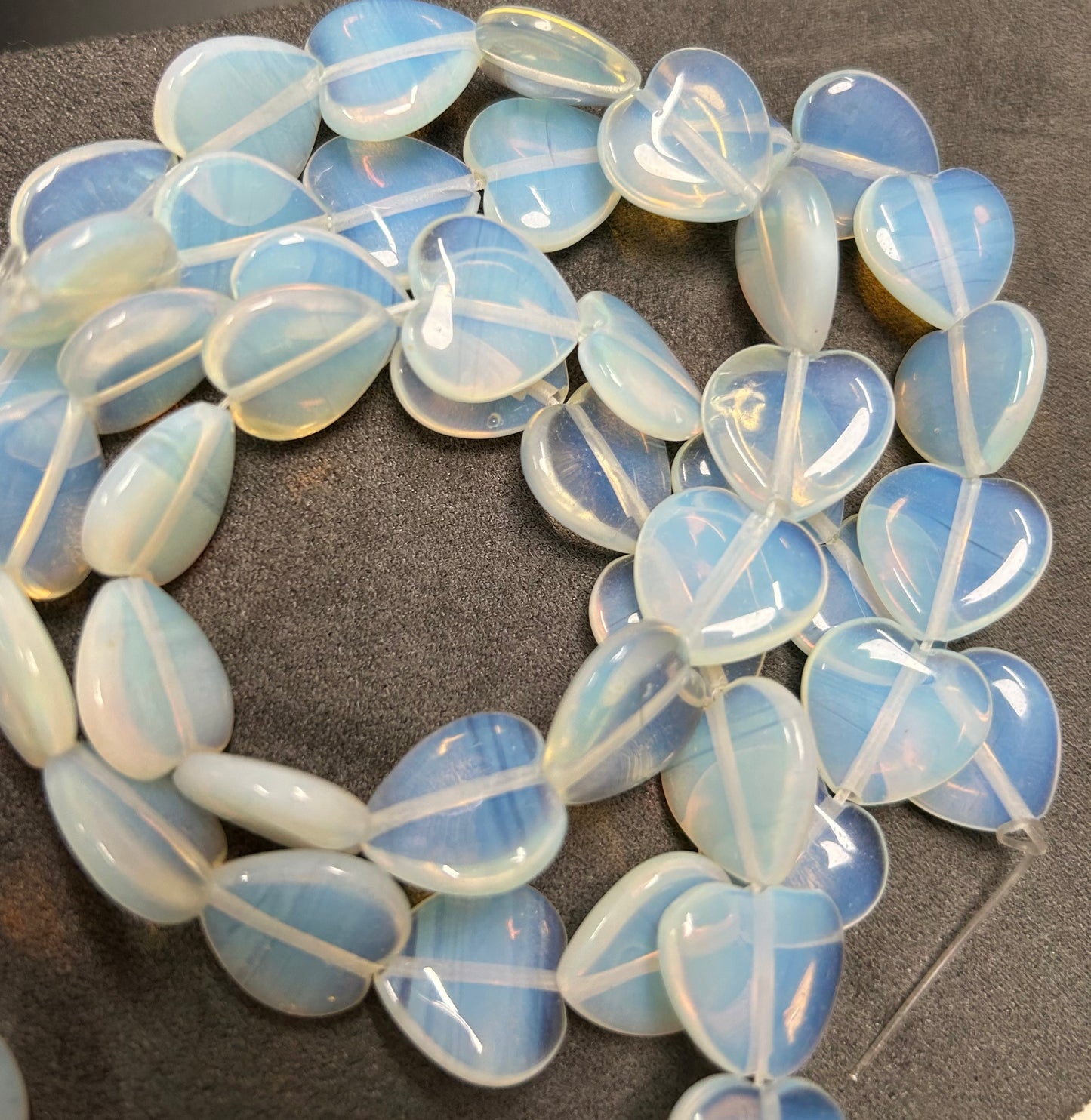 16mm Opal Strand #27001