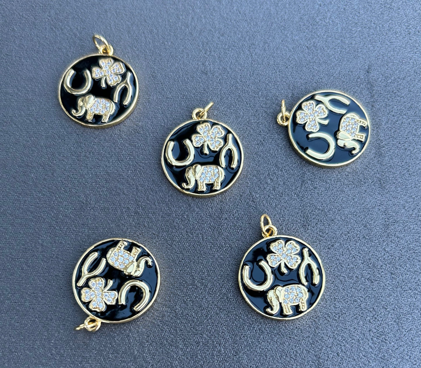 22mm Lucky Items Charm 18k #27134