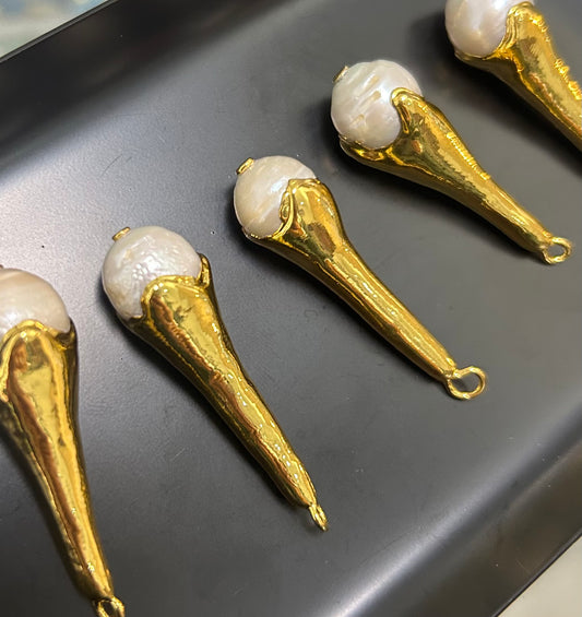 Drop Pearl W/Gold # 26568