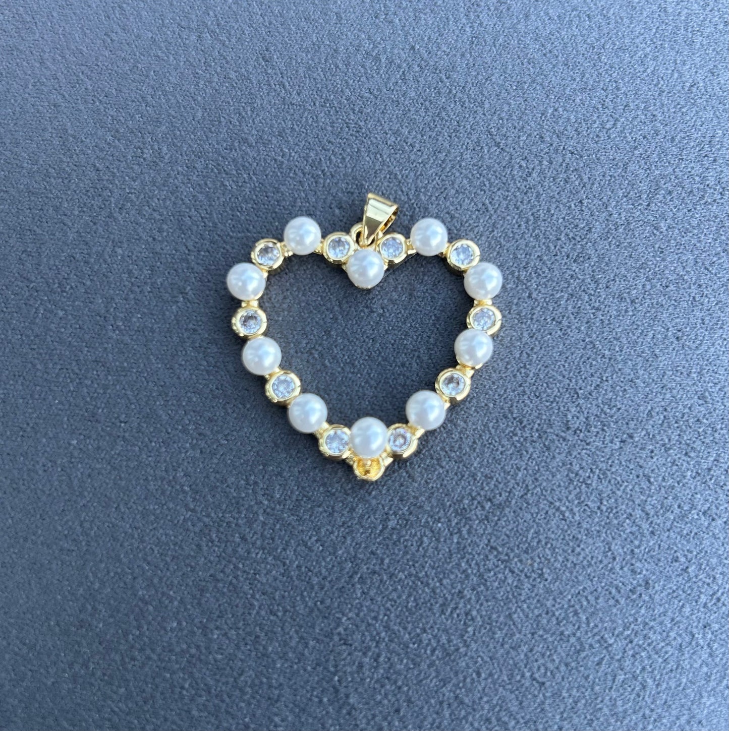 29mm Heart w/zirc Pearl #27128
