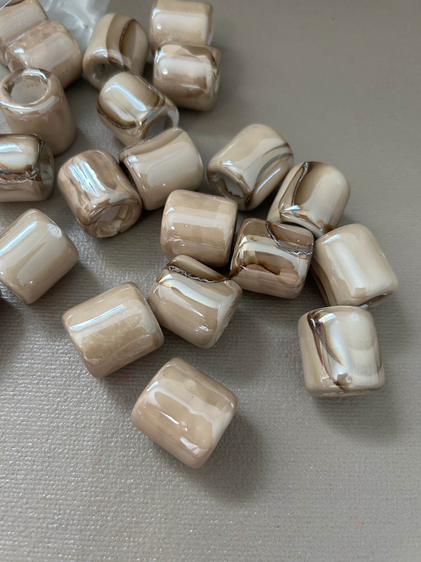 Enamel Ceramic Tube 20mm (29289)