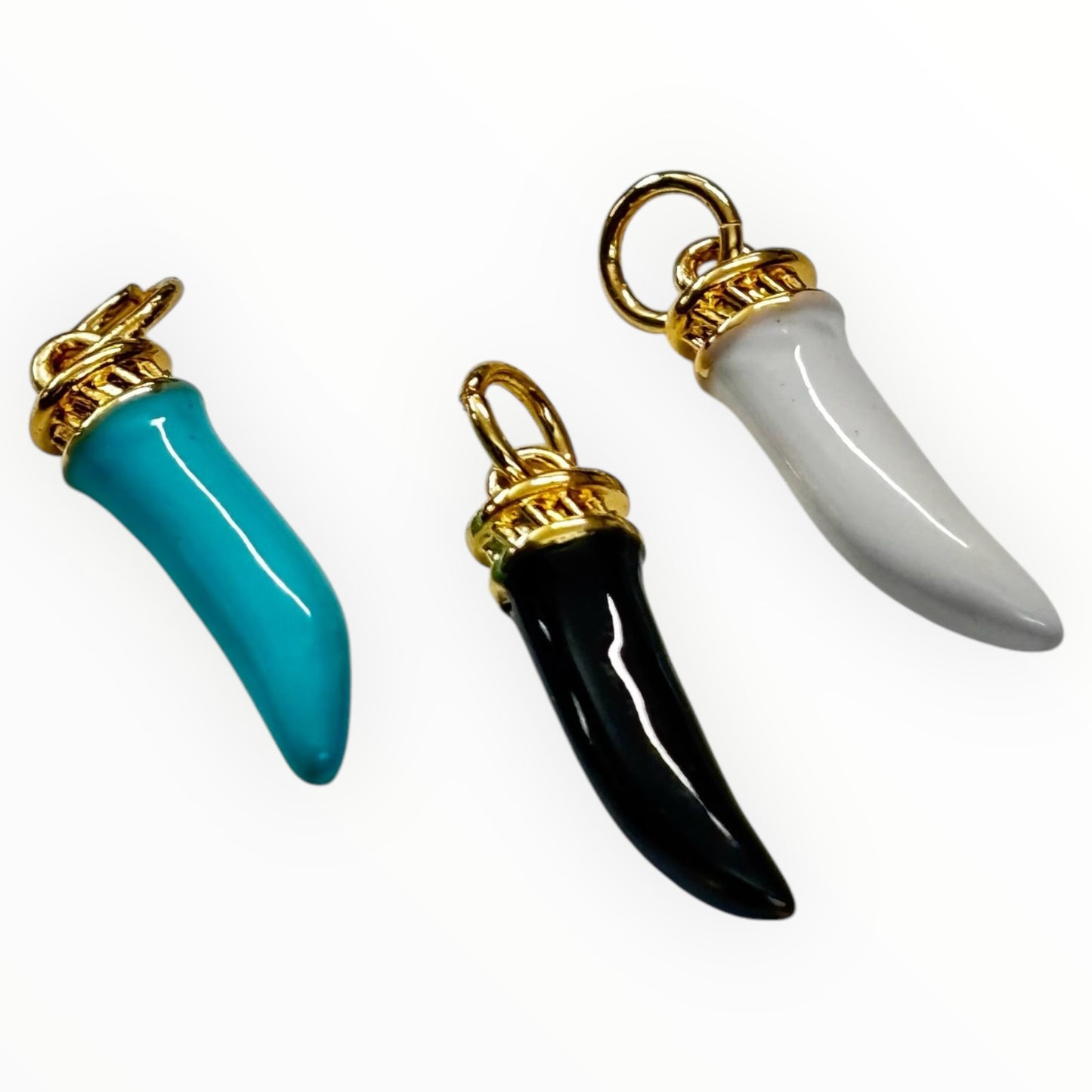 22mm Enamel Chili Gold Plated (27086)