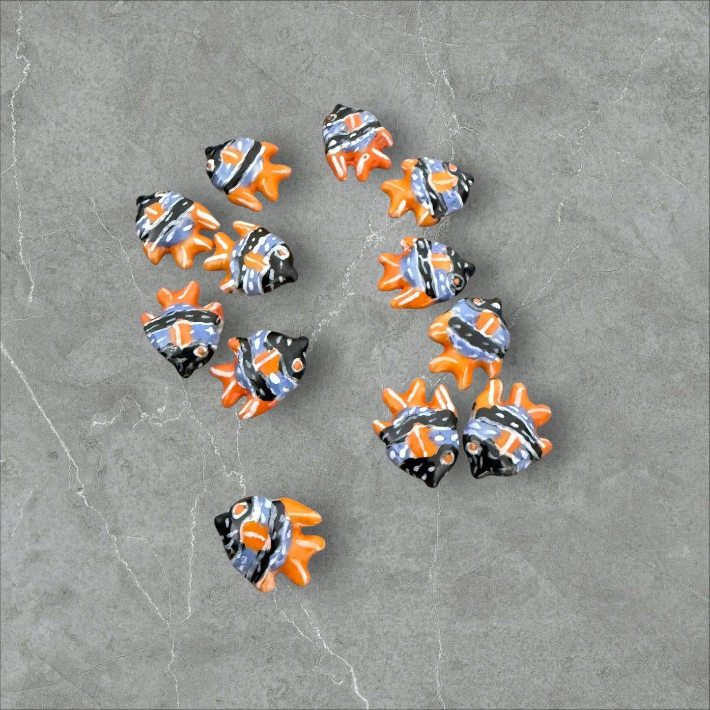 18x21mm porcelain fish