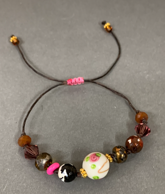 Taller: Técnica de anudado y macramé(cierre)