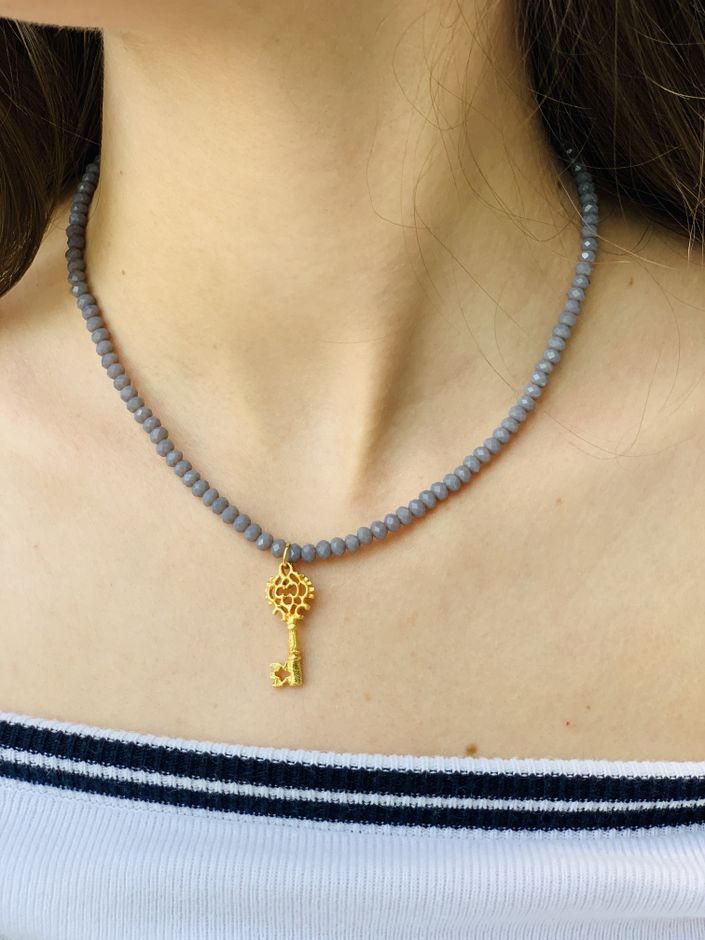 Taller: Collar Corto (Choker)