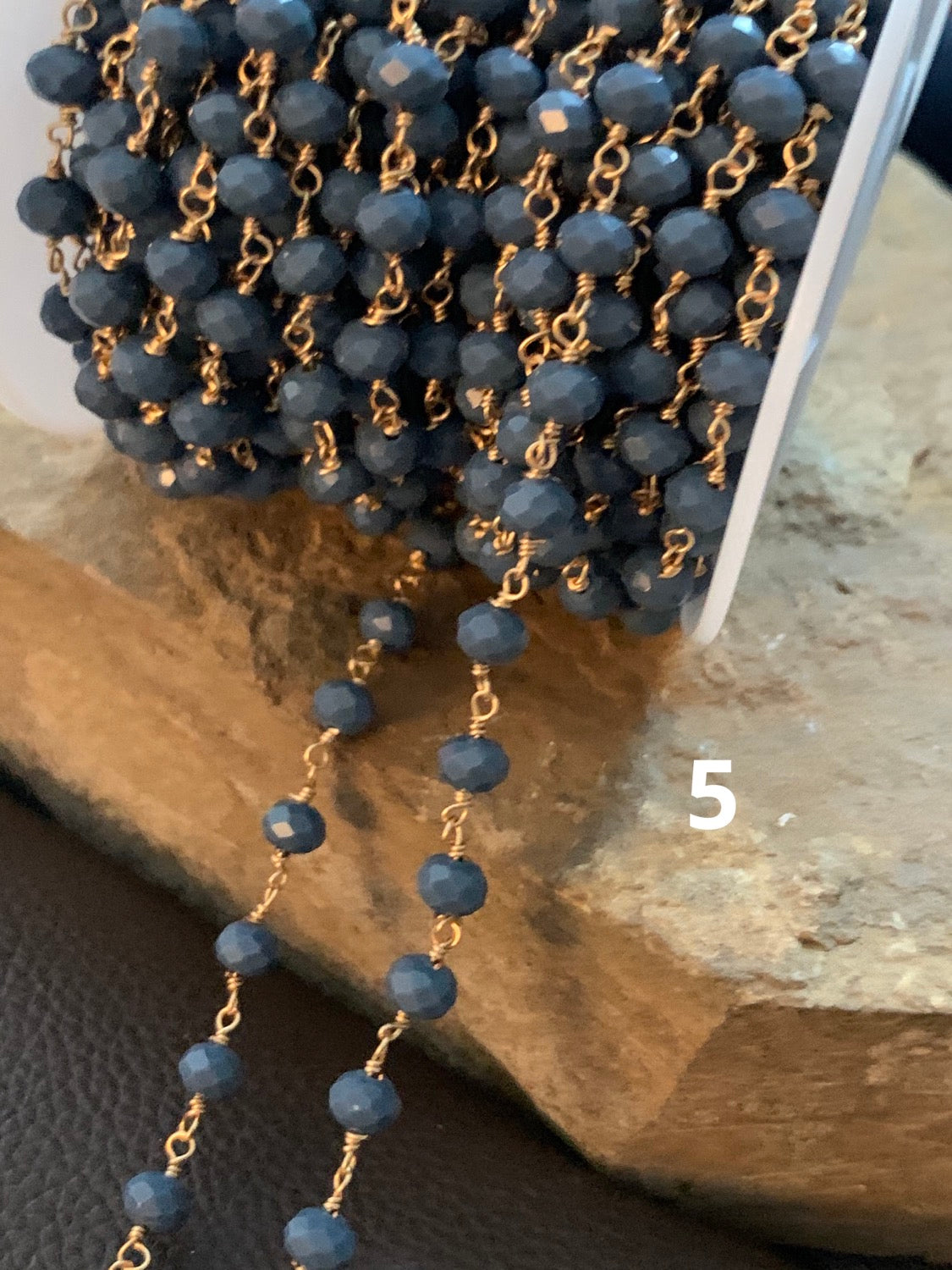 Chain wrapped with 6x4 crystals  por pie by ft 21159