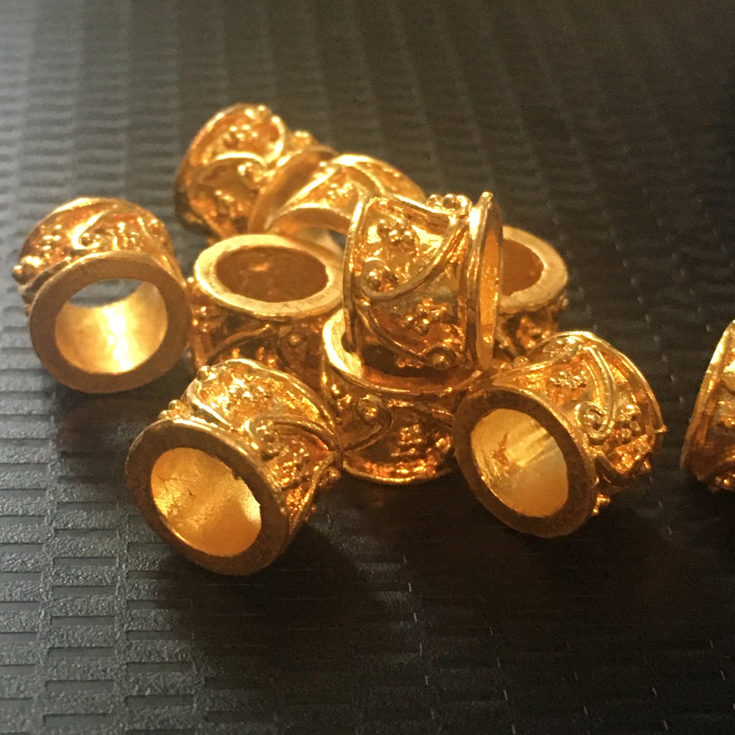 6mm hole wide spacer qty 10 / Separador