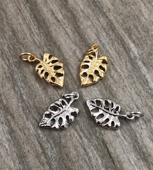 13mm Leaf Charm qty1