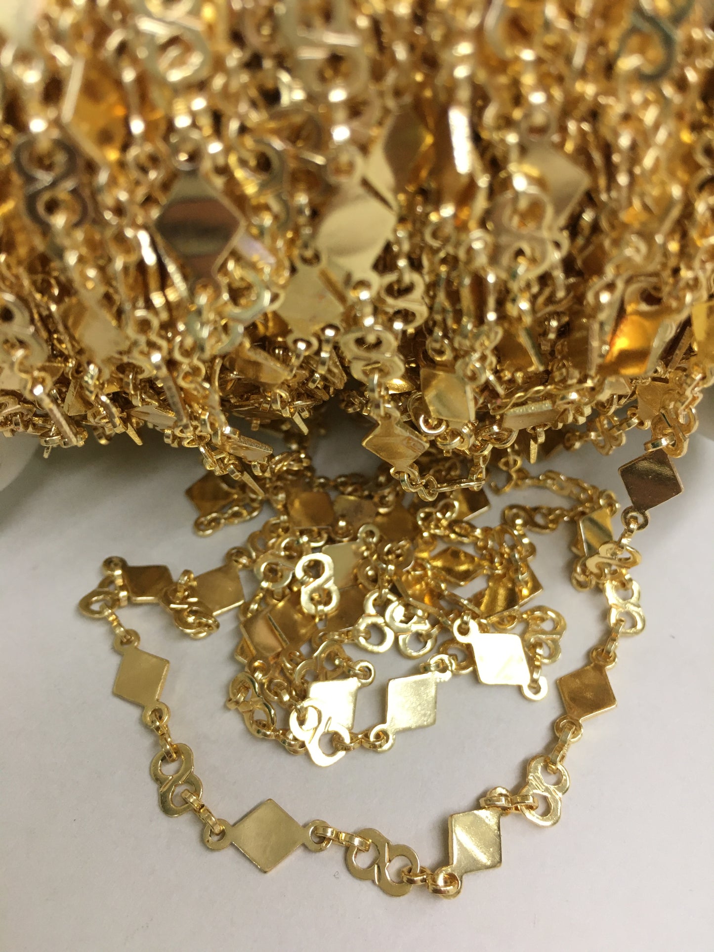 12mm Diamond with Infinity Chain / Cadena de Diamante 19390