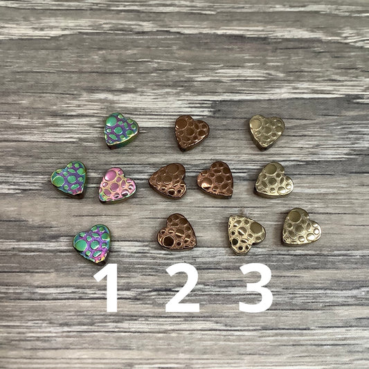 8mm HemattiteHeart Qty1- 23032