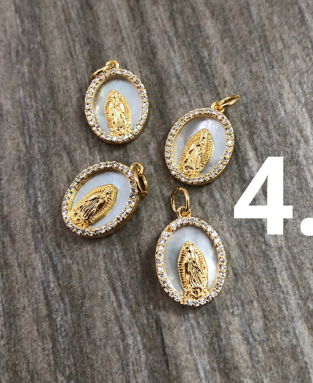 16mm Mother Of Pearl Virgen Mary/Guadalupe qty1