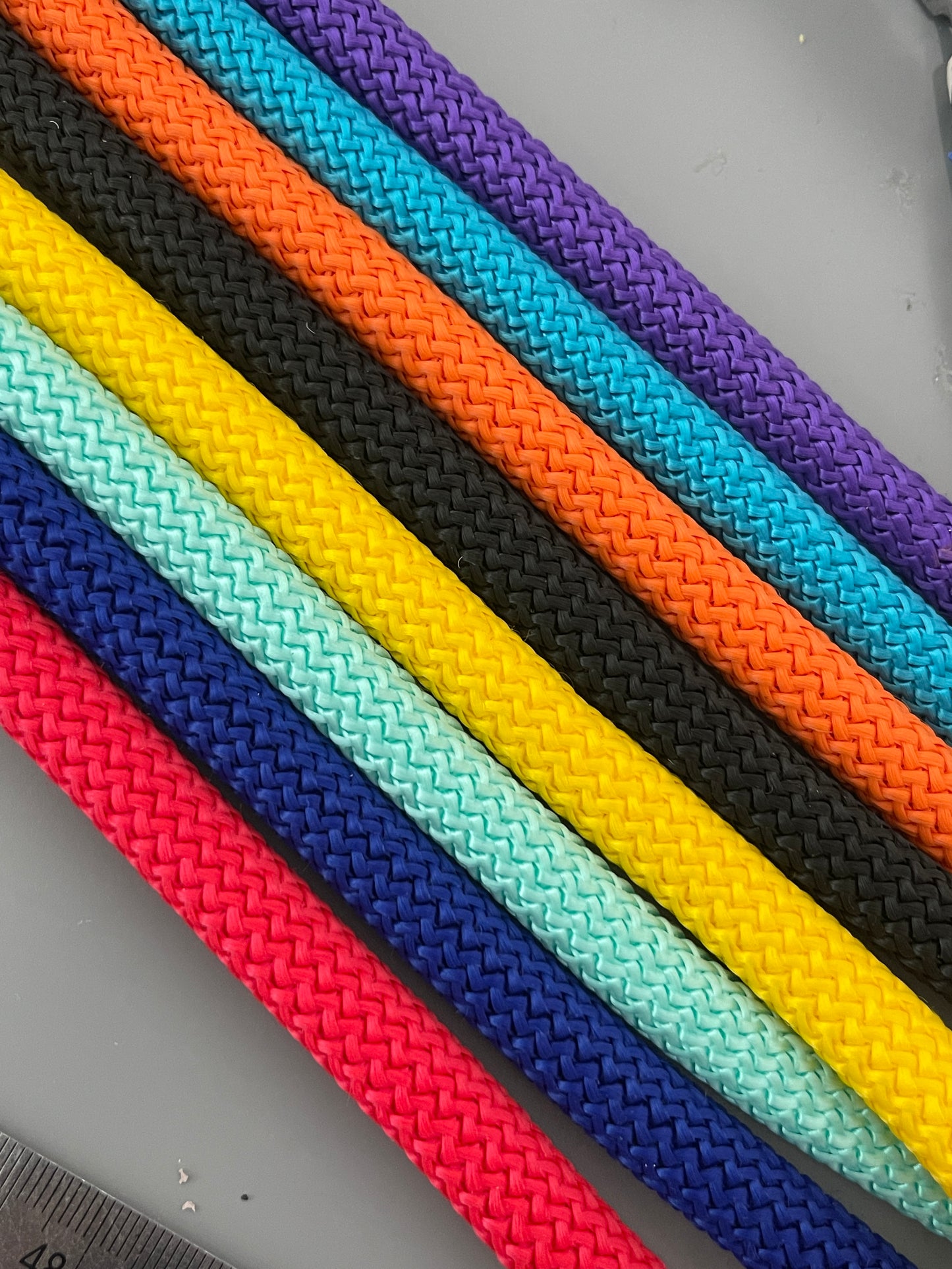 10mm cord per yard 24250/ caps 24248