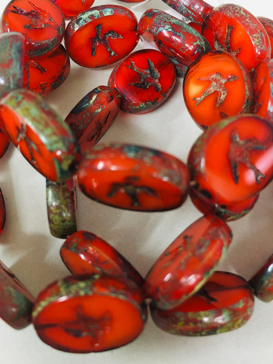 15mm Orange Oval with Bird Czech Strand / Ovalo