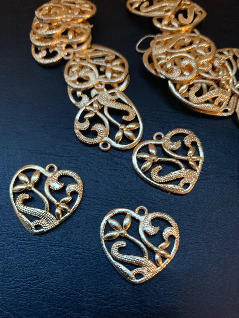 21mm Heart with Flower Inside / Corazon Flor 20239