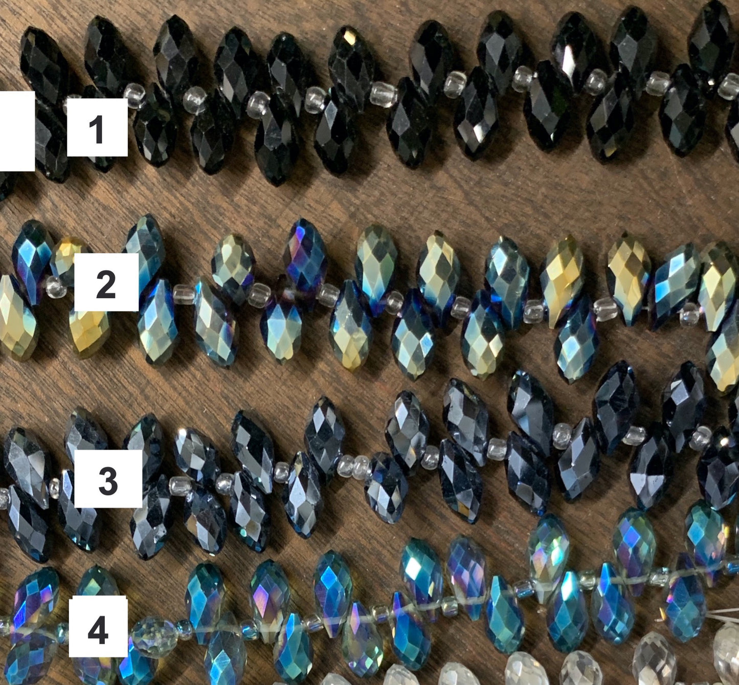 Sideways Faceted Crystal Drop / Gota Cristal Faceteda