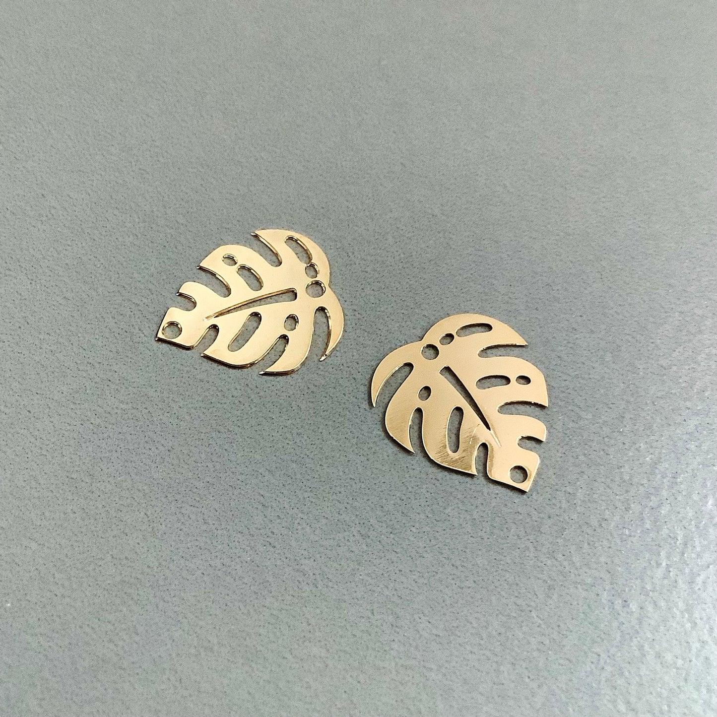18mm Trop Leaf qty2- 17864
