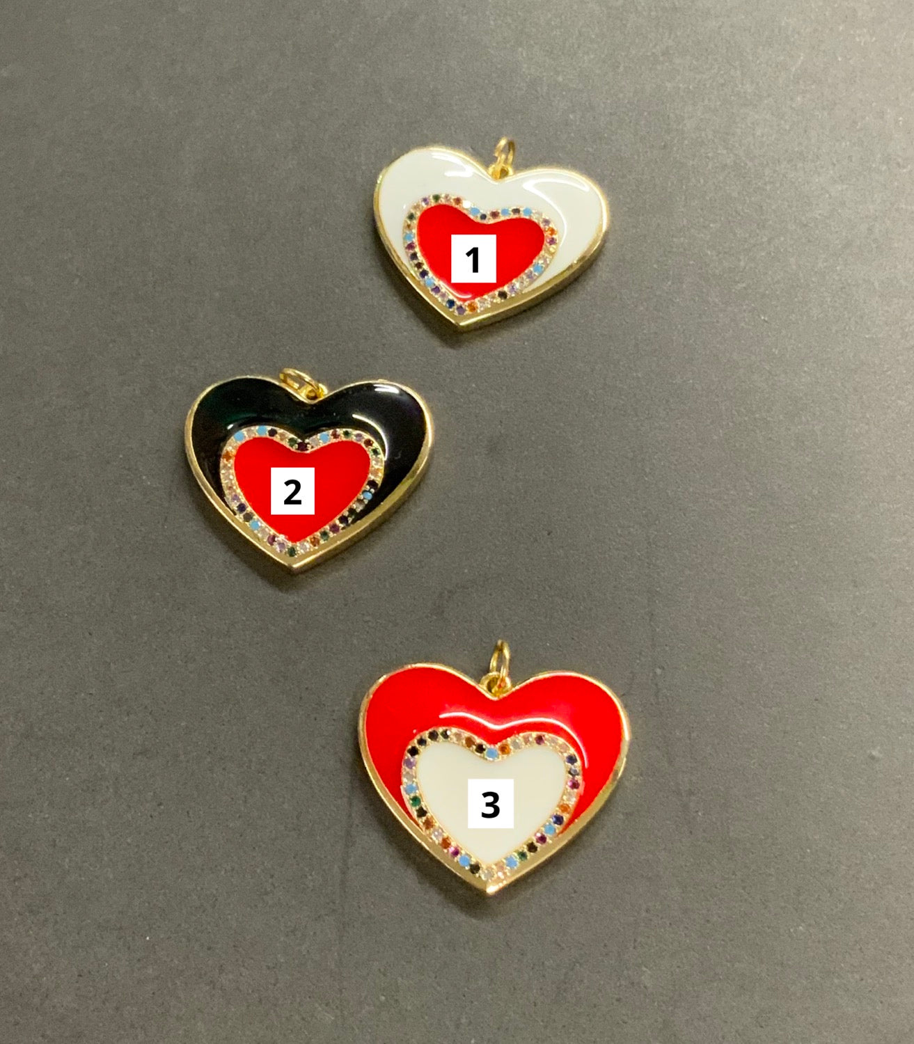 22mm Heart with two colors pendant qty 1 / 19323
