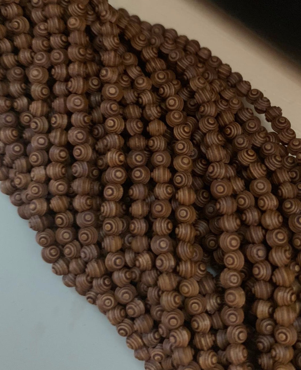 Wooden Resin with Circles Strand Madera