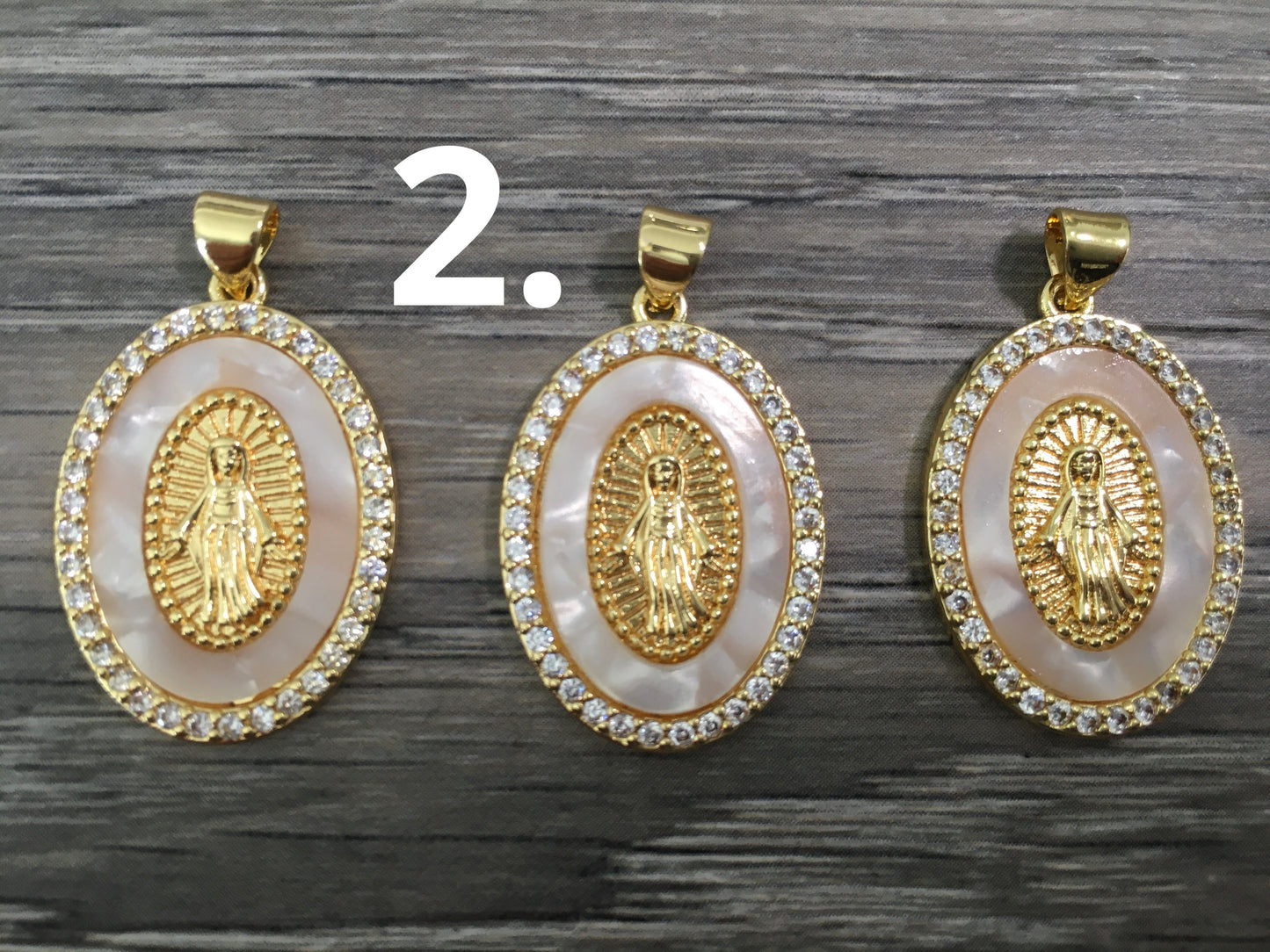 27mm Oval Virgen Pendant Mop Qty1- 24604/24605
