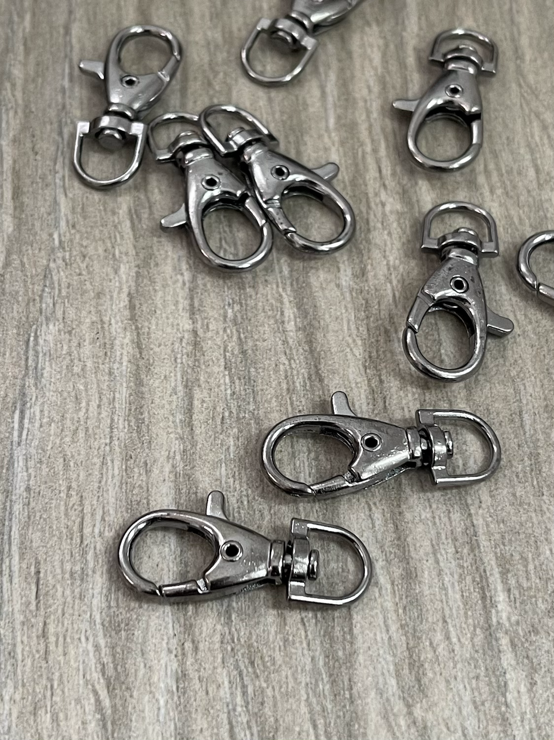 38mm Gun Metal Clasp qty1- 22565