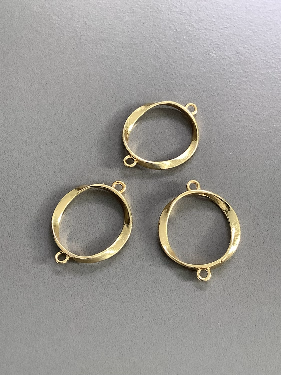 33mm Link Gold Qty 1/ 14359