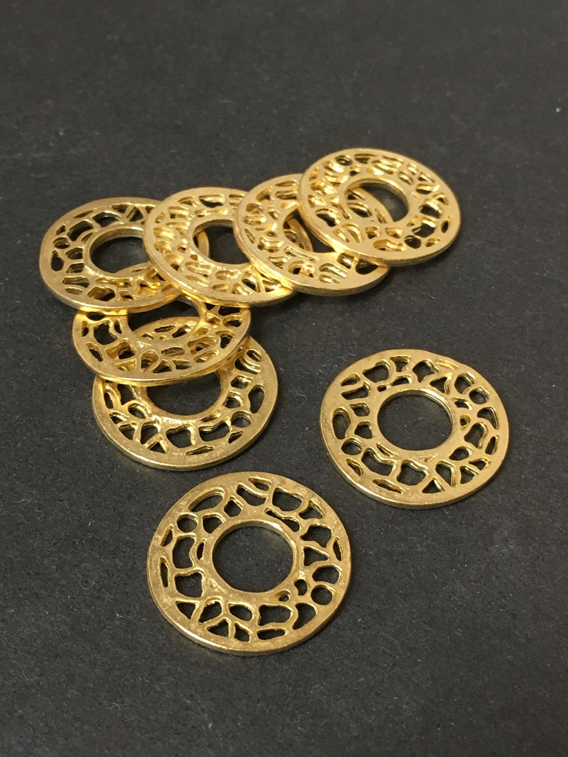 19mm Round Net Matte Qty 1 / 6827