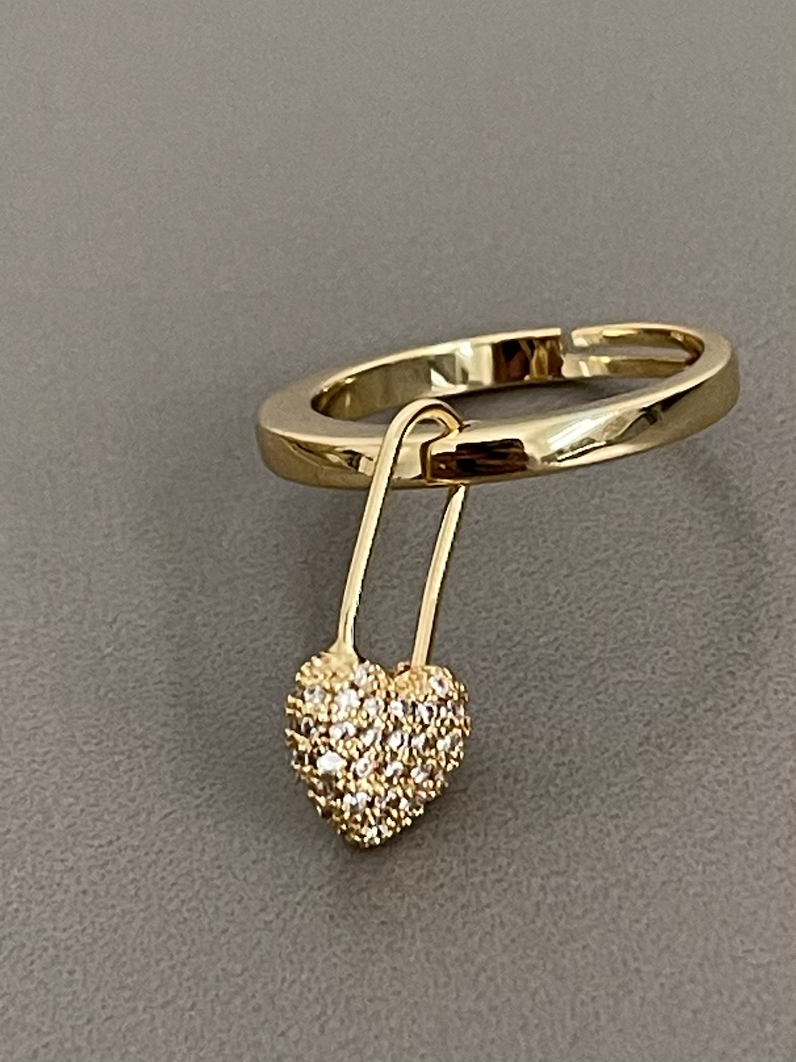 Ring With Heart Pin qty1 22273