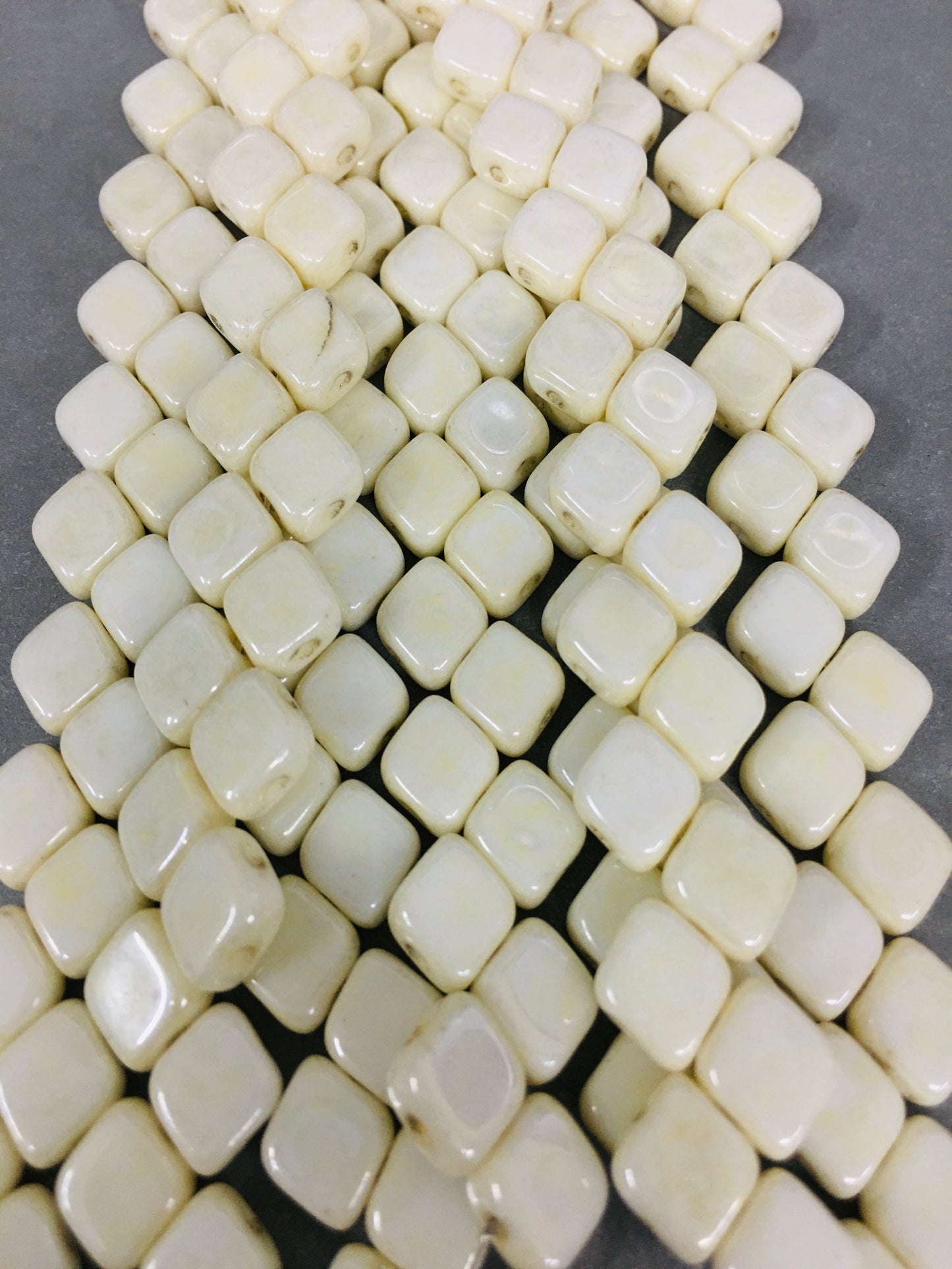 10mm Cream Sideways 4 Hole Czech Strand / Diamante Cuadrado