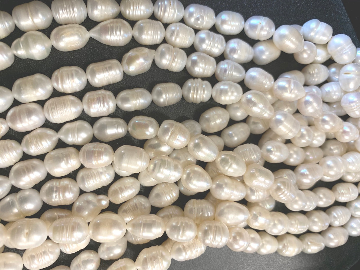 12.5mm semioval with line freshwater pearl 19861 / Perlas Irregulares Ovaladas