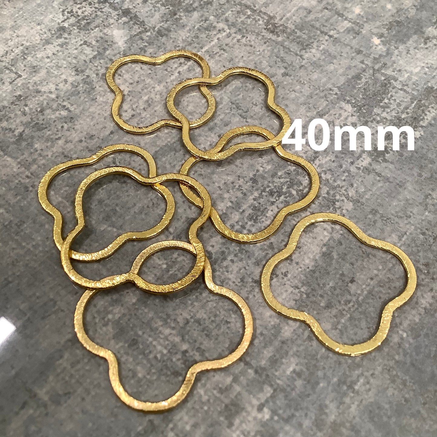 40mm Clover Gc Qty1- 19104