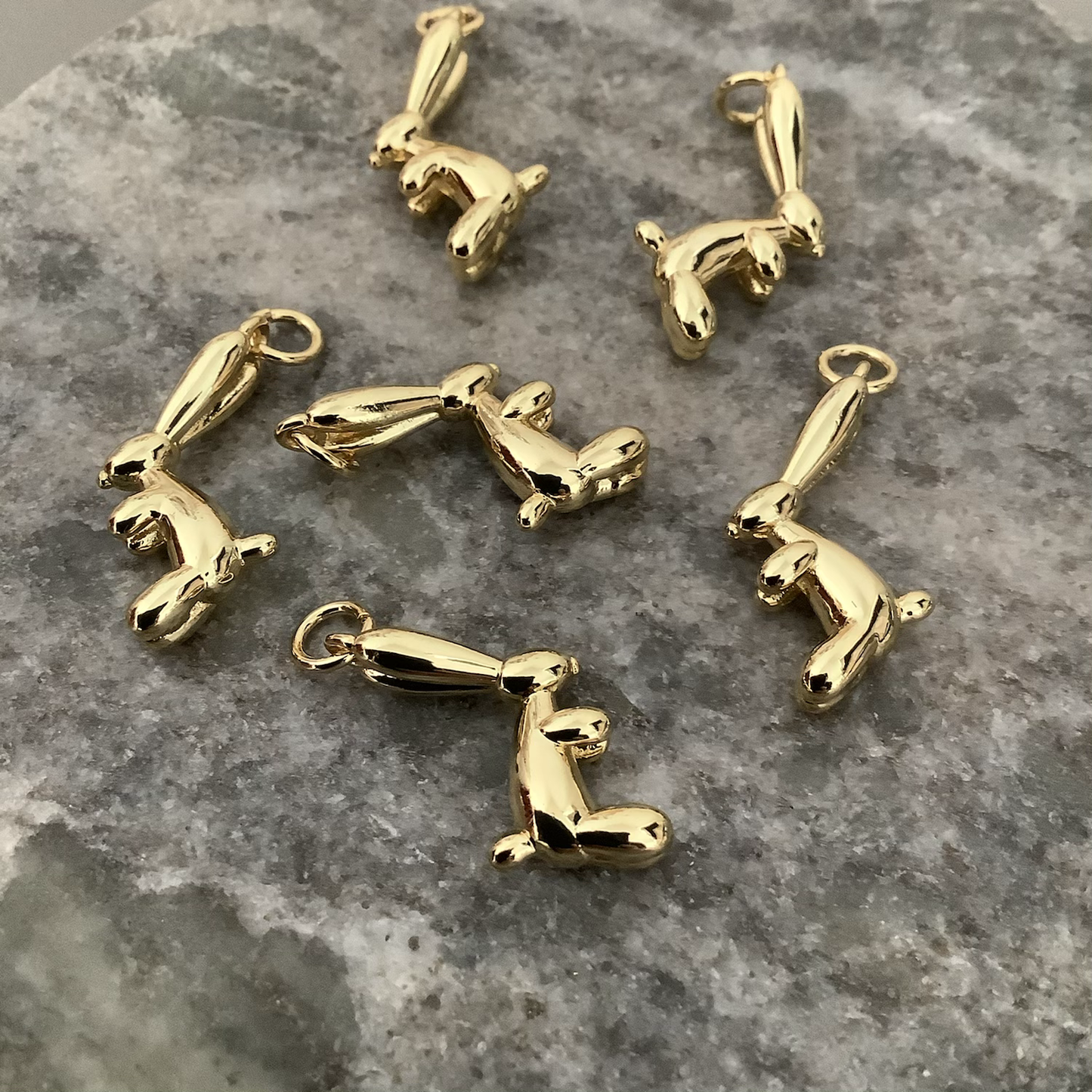 11mm Gold Bunny Qty1- 23467