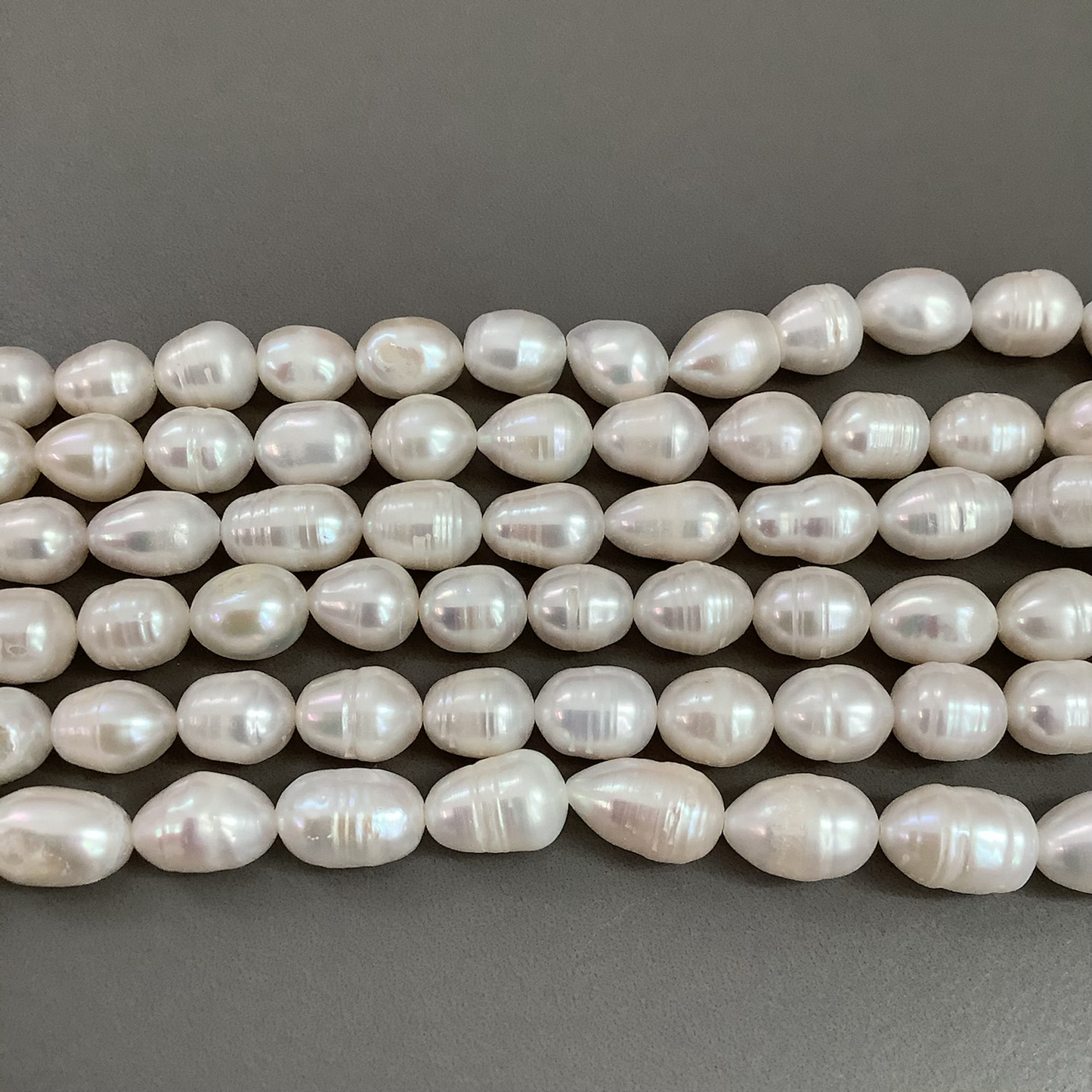11x8mm Pottato Pearl Qty1- 22985