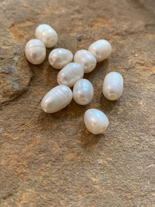 9mm wide hole freshwater pearl /qty 10 /12636