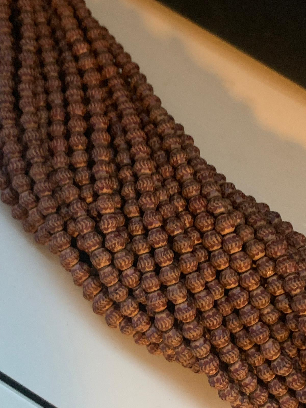 Wooden Resin with Lines Strand / Madera