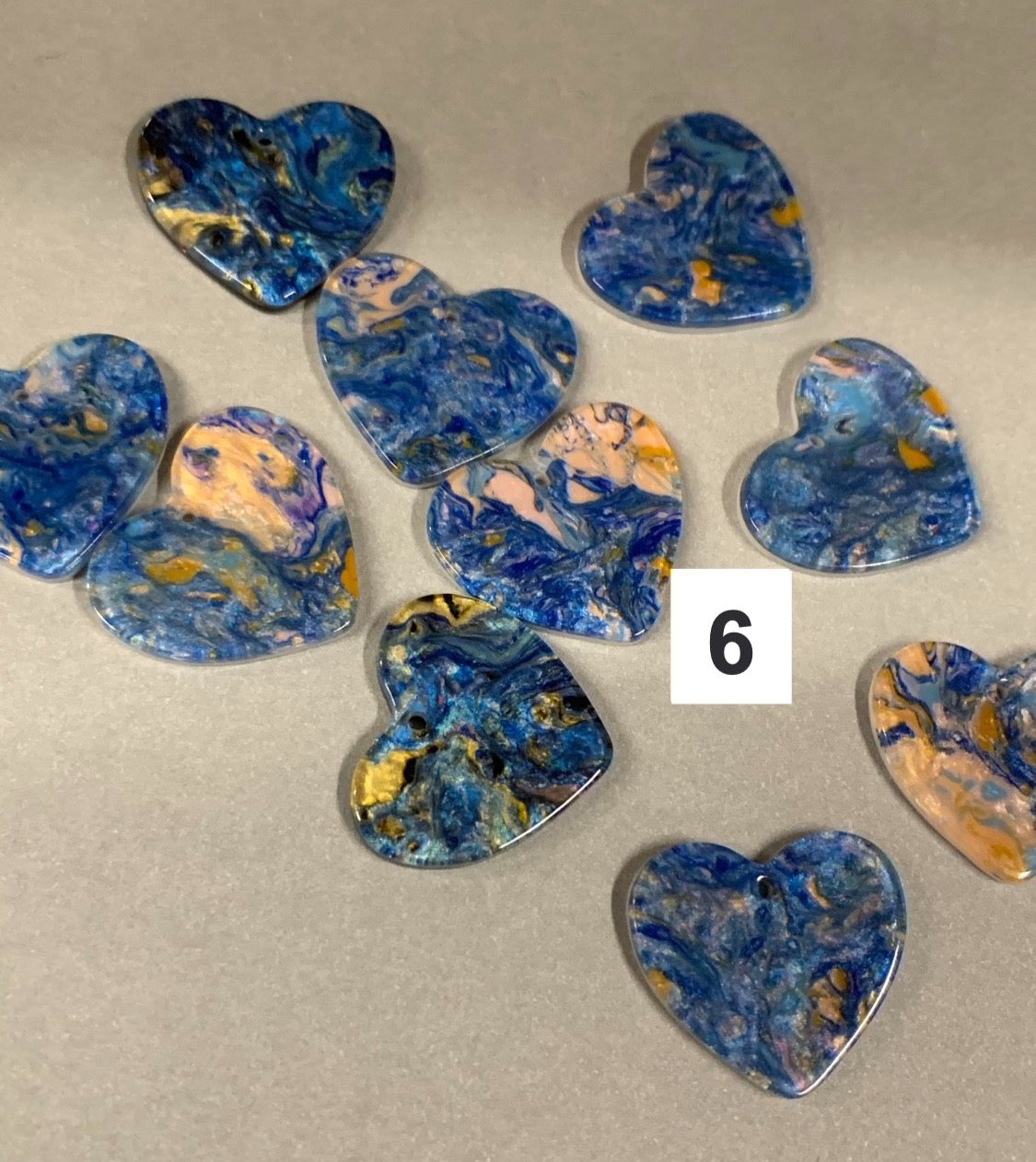 25mm x 22.5mm heart Acrylic / Corazon Acrilico 20638