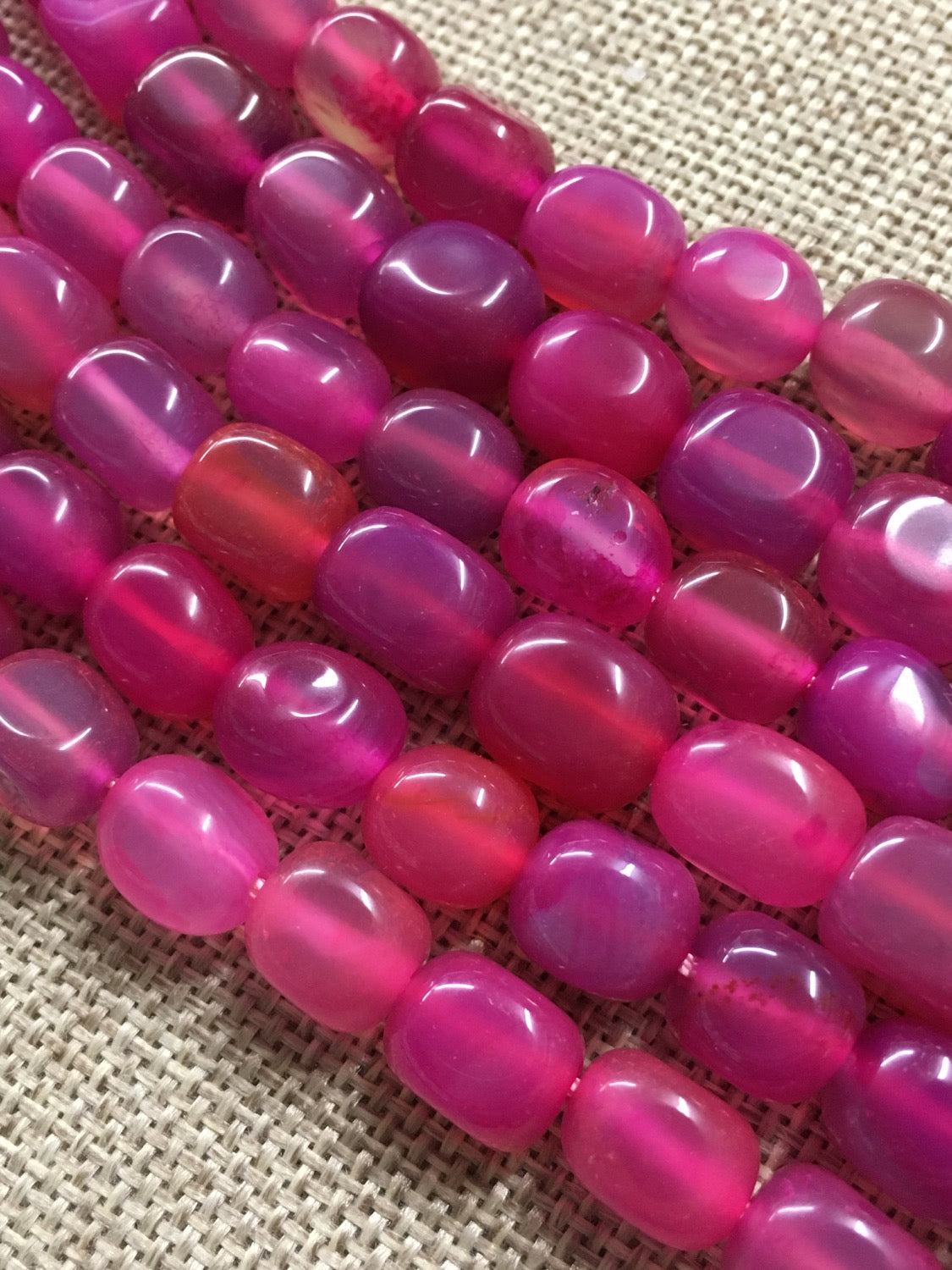 Rectangular Magenta Different size Nugget Qty 20 / 13937