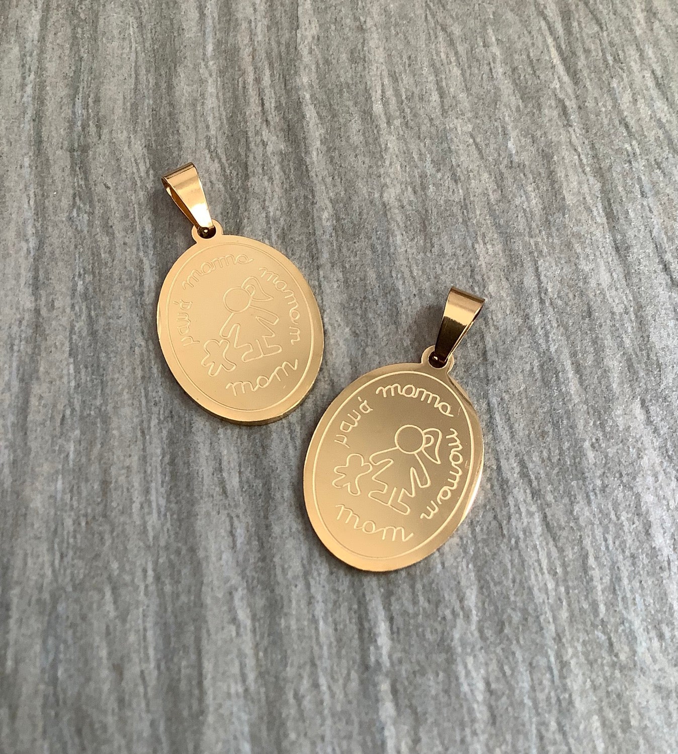 Stainless steel Charm Mom qty1- 22667