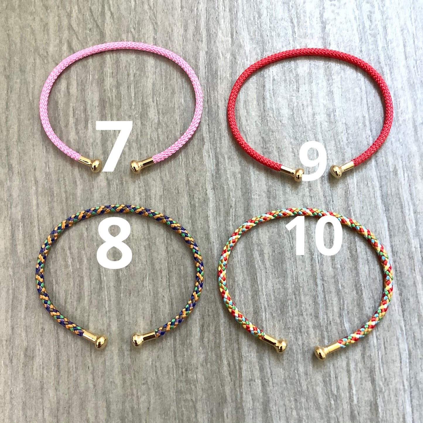 Bracelet with gold endings qty 1- 23272