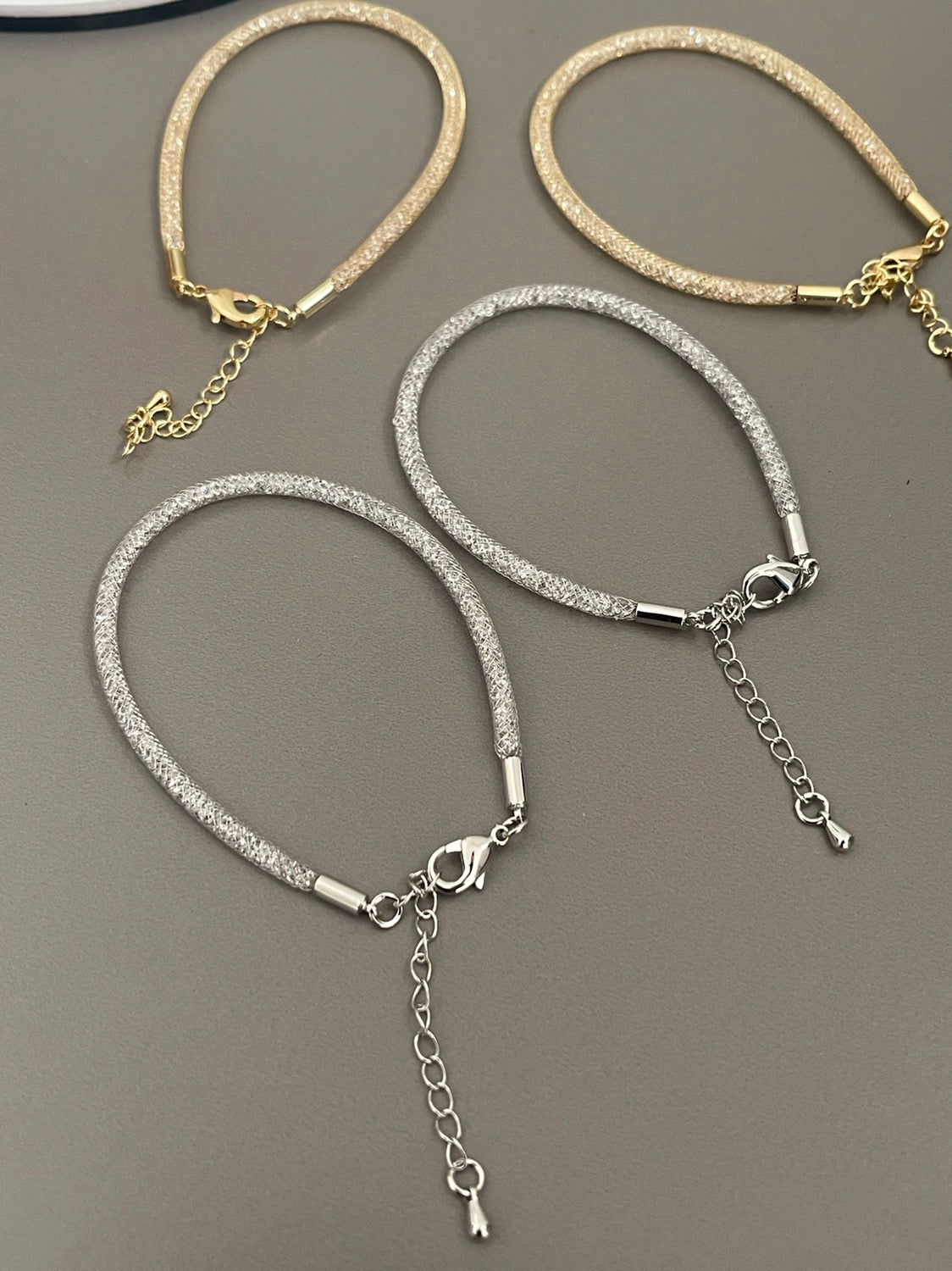 Sparkling wire mesh bracelet , adjustable wirh extensor 23741