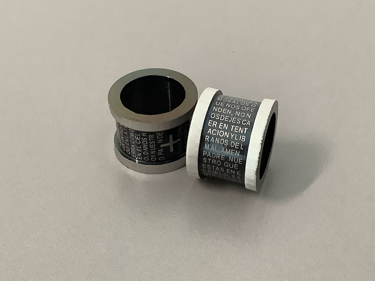 20mm Padre Nuestro Round Wide hole Stainless Steel Qty 1 / 8921