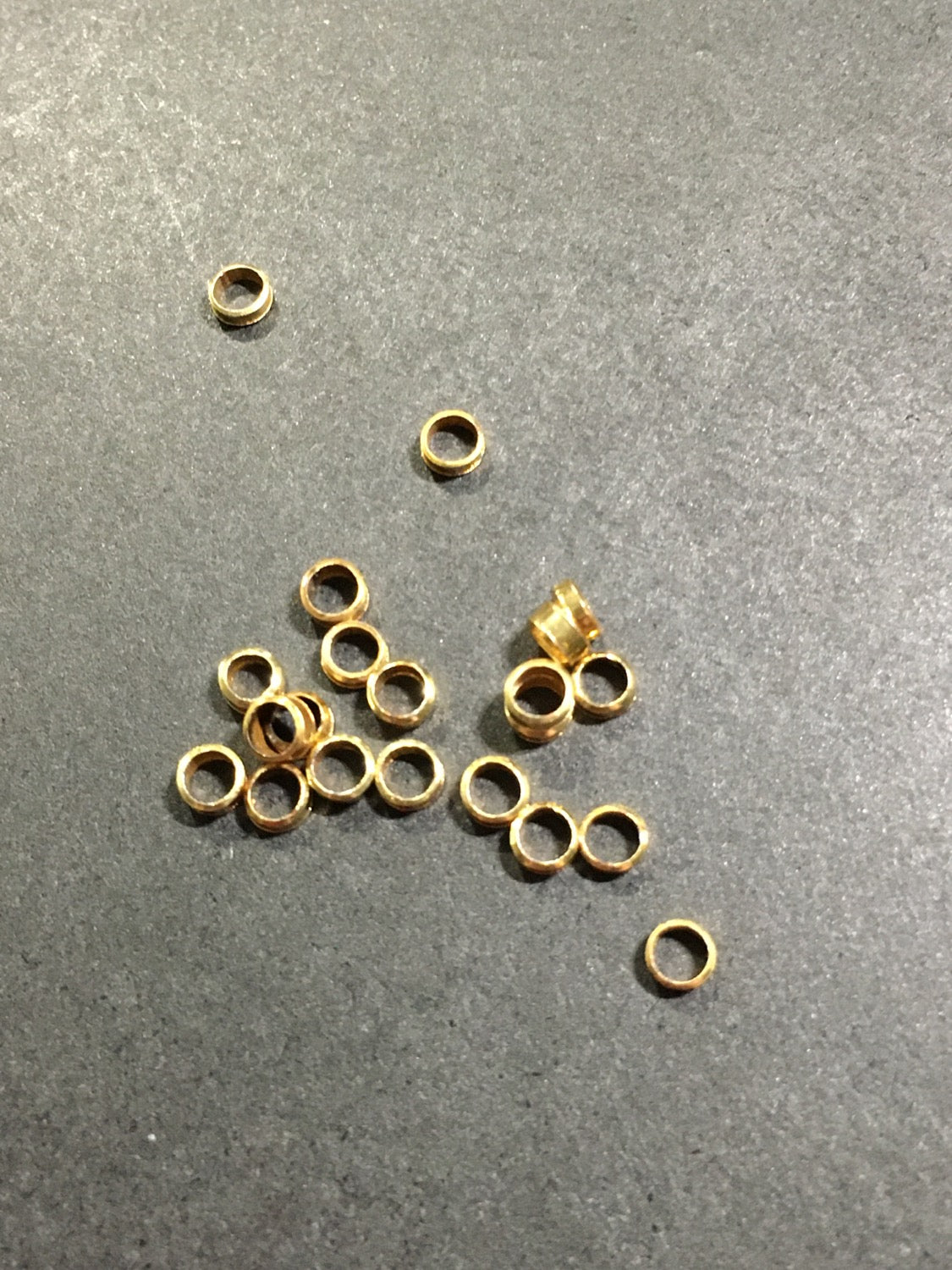 3x1mm crimp or spacer for cord qty 16 / separador 21186