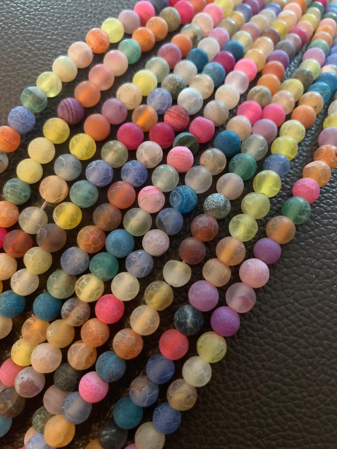 6mm agate matte mix multicolor with yellow qty 60 aprox 21048