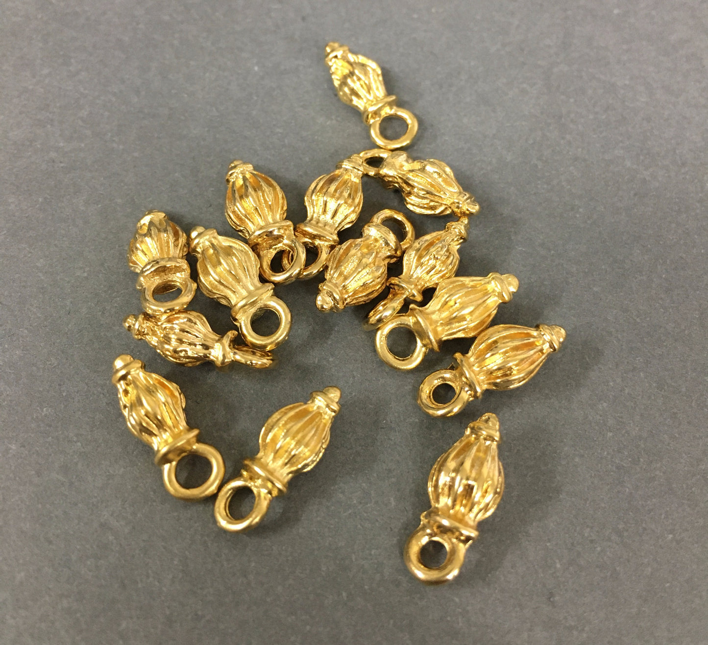 14mm Danggle with Lines / Colgante 1193